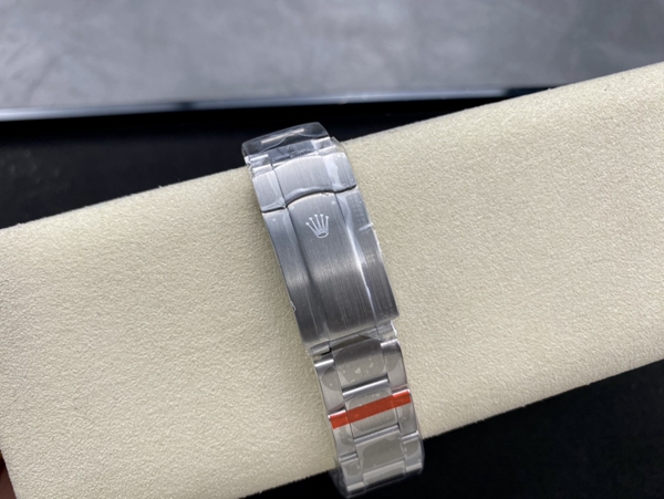 激安ロレックス着用イメージ